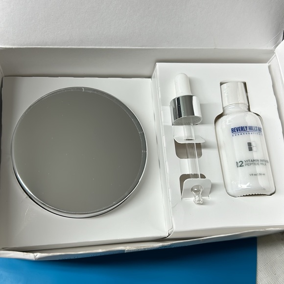 🖤NEW💕Resurface + Restore Youth Revealing System™ by Beverly Hills MD - Picture 4 of 10